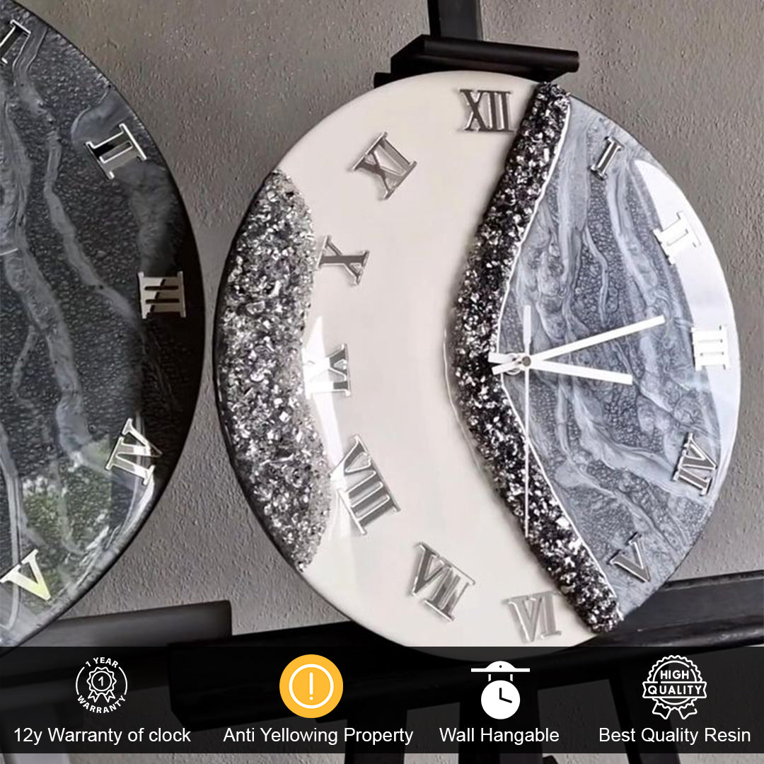 Luminous Resin Clock – Glossy Finish for Modern Interiors